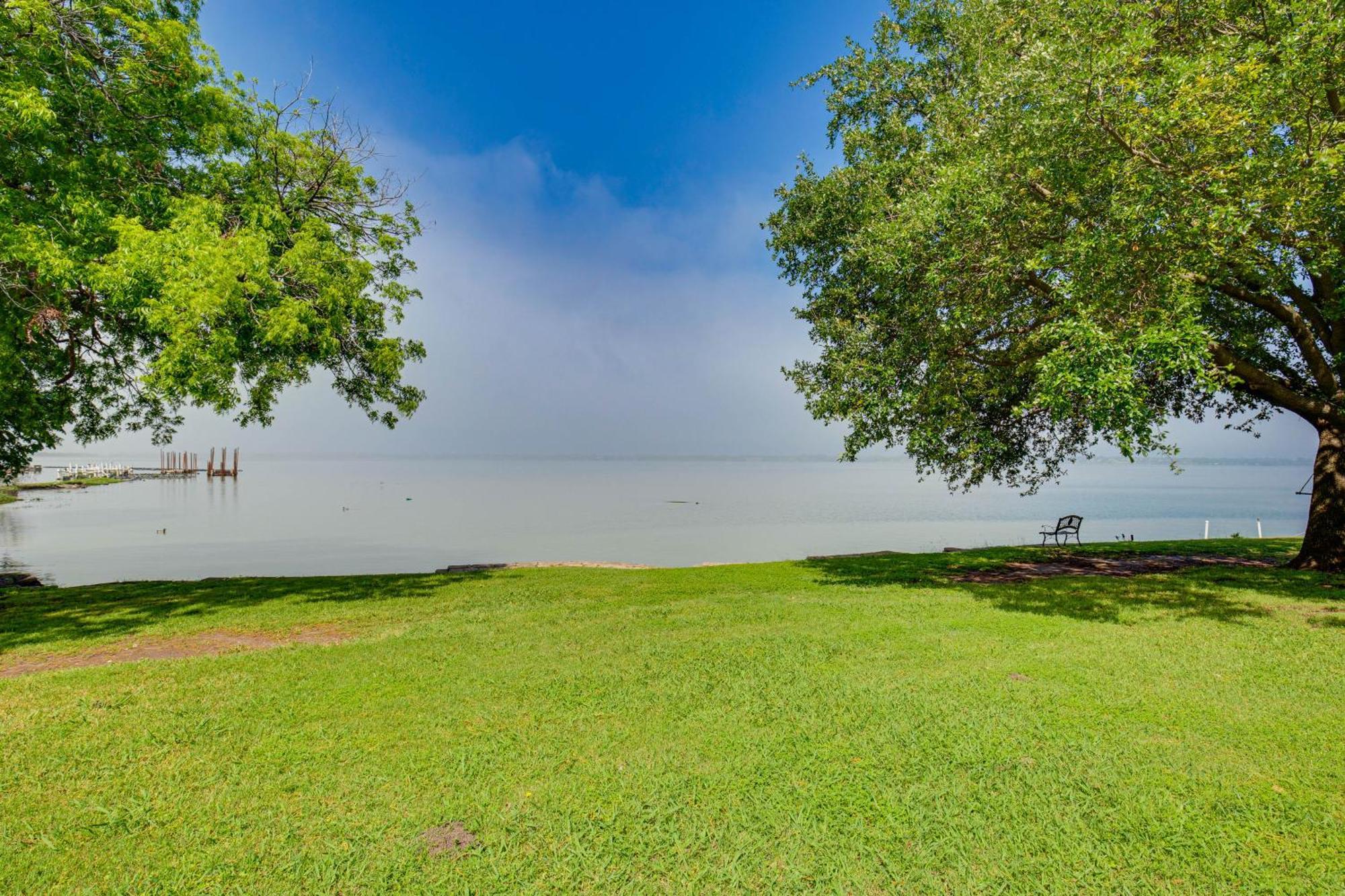 Lakefront Rockwall Home With Scenic Deck And Patio! Екстериор снимка